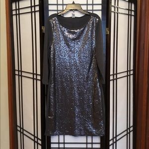 3/4 Sleeve Gray Sequin Knit Dress